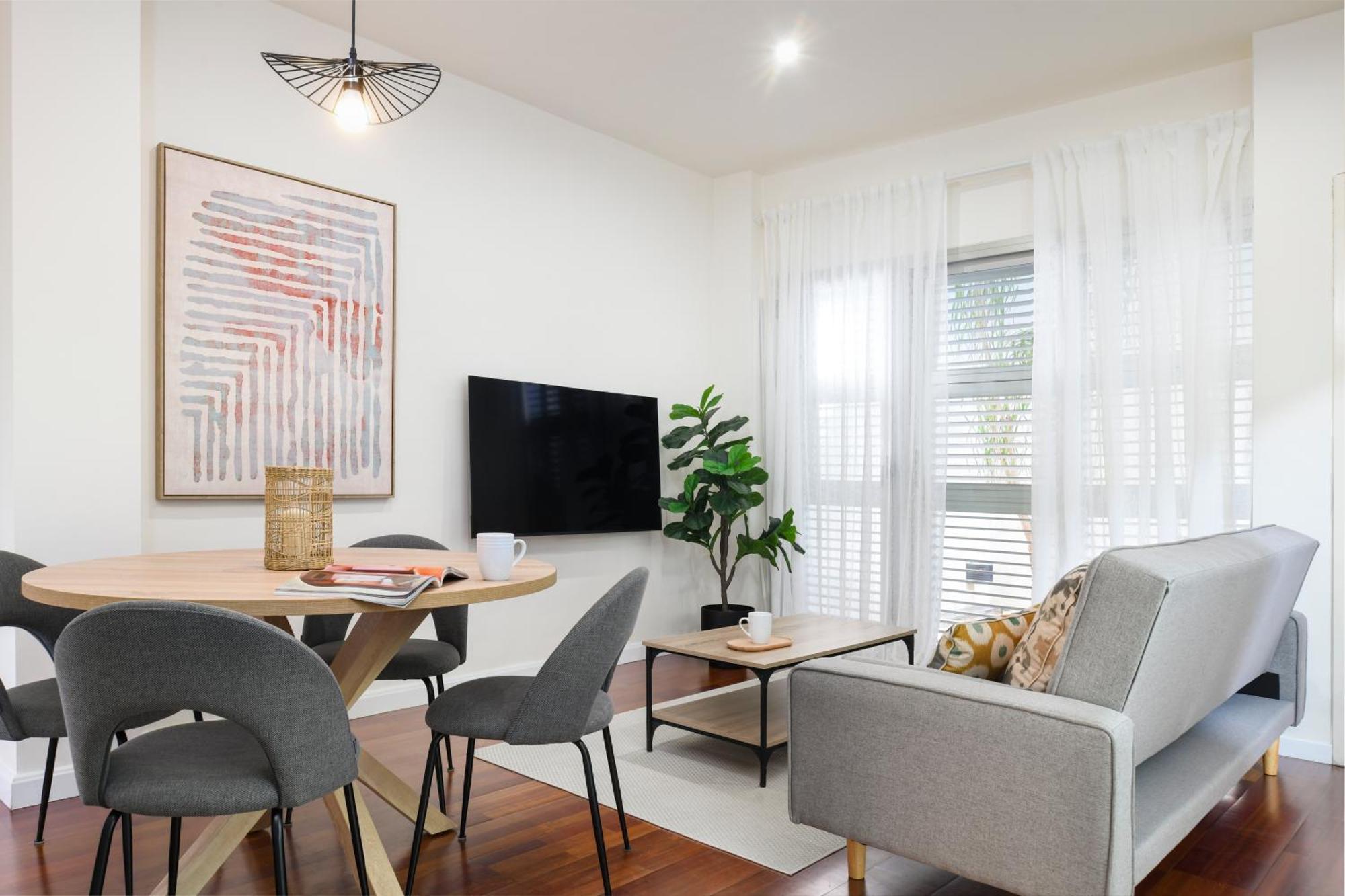 Urban Oasis With Pool & Parking Apartament Sewilla